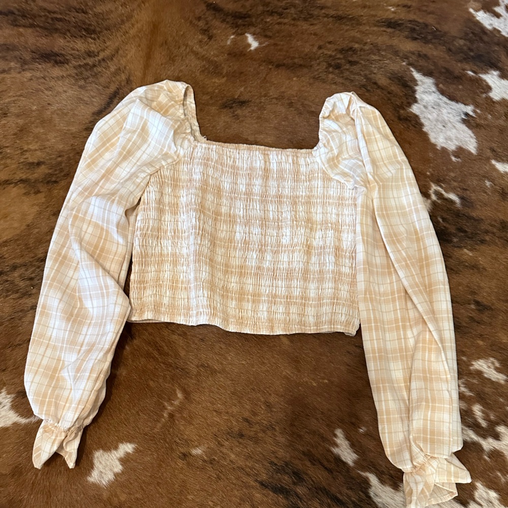 long sleeve crop top